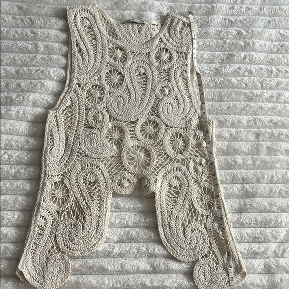 Zara Crochet Lace Sleeveless Top | Cream | Size Small - Picture 7 of 8